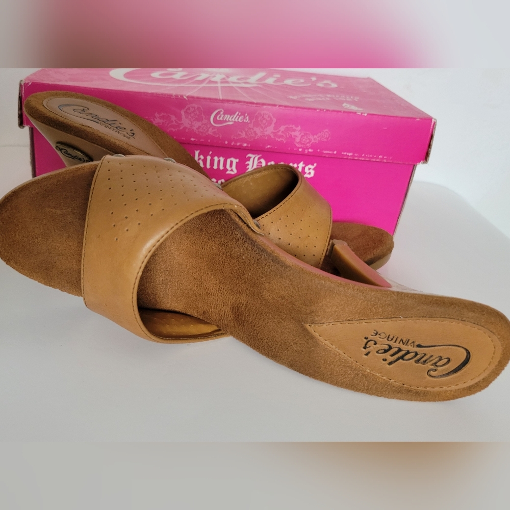 Candie's Heel Style clogs